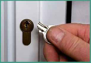 Bronze Lock & Key Store , Inc Washington, DC 202-753-3723 - 14-55-broken-key